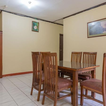 Reddoorz Near Pondok Indah Water Park Jakarta Ngoại thất bức ảnh